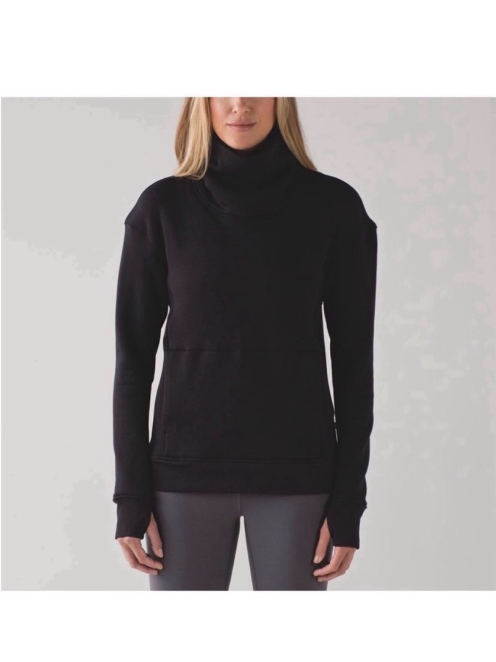 Lululemon Kick the Cold Black Funnel Neck Cozy Sweatshirt Athletic Sweater 10